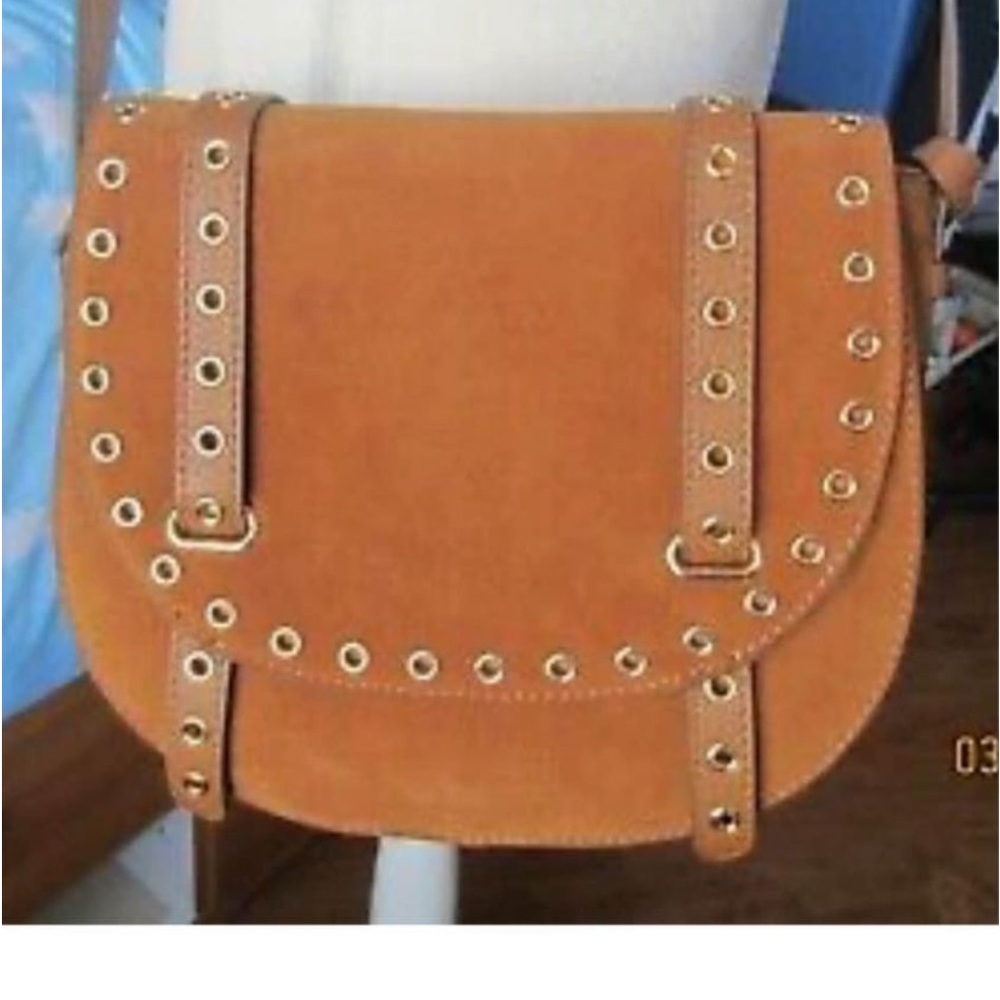 Great condition leather designer bag, no rips or tears or stains